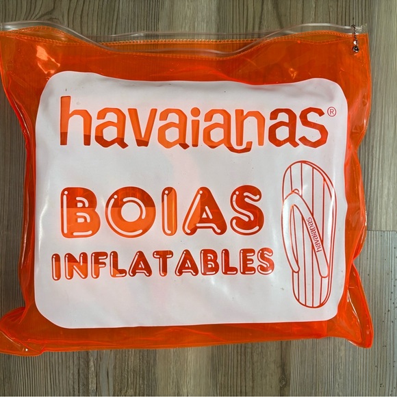 Havaianas Vibrant Orange Inflatable Float - Picture 1 of 4